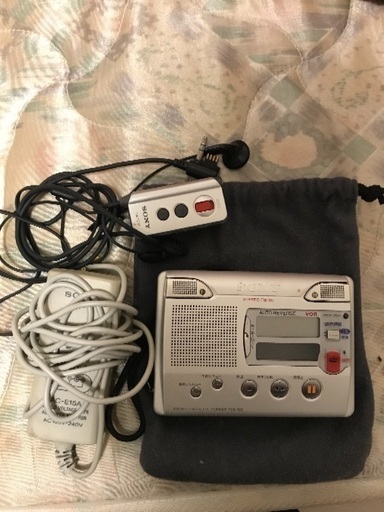 ソニー カセットレコーダー tcs100