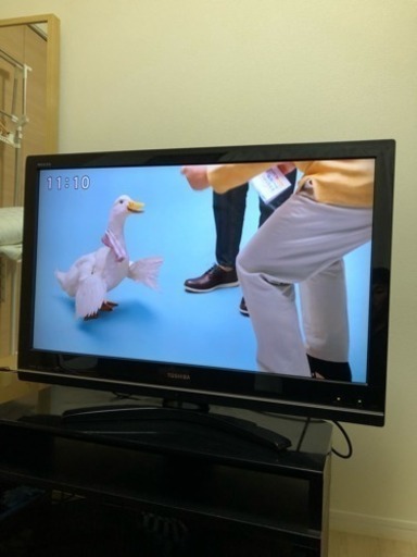TOSHIBA  37型液晶テレビ