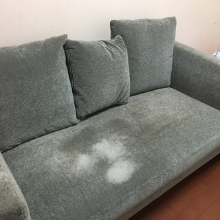 引き取りに来てくださる方優先。メルカリにも出品中です。