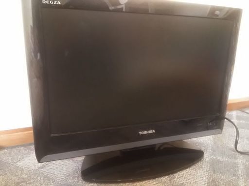 東芝レグザ19型テレビ　2010年製