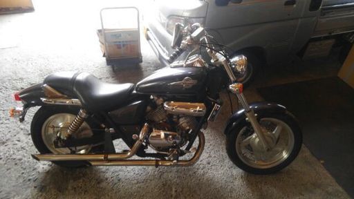 ホンダ　マグナム 250cc