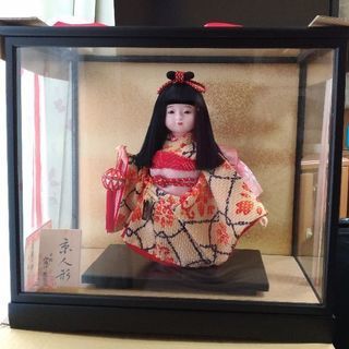 ガラスケース入り日本人形/女の子
