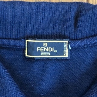 FENDI　ポロシャツ(^^♪