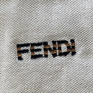 FENDI　ノースリーブポロ(^^♪