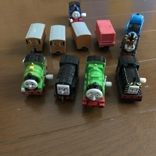 カプセルプラレールトーマスセット