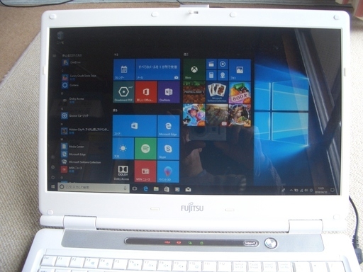 Windows10　ノートパソコン　FMV-BIBLO NF/D50　すぐに使用できます