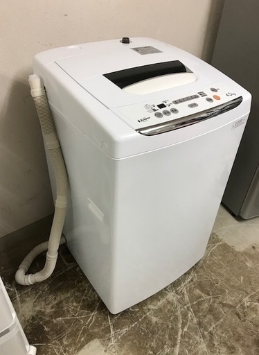 【安心の3か月保証　配達・設置OK】エスケイジャパン 全自動洗濯機 4.5kg ホワイト 型番：SW-M45A