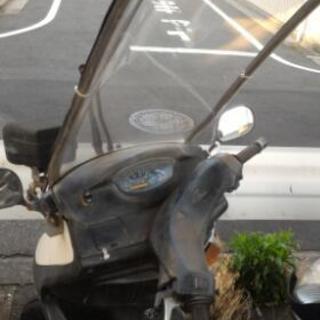 現在商談中。キャビーナー９０屋根付バイク