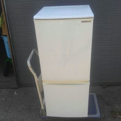 シャープ2008年ノンフロン冷凍冷蔵庫SJ-14R-W　137L