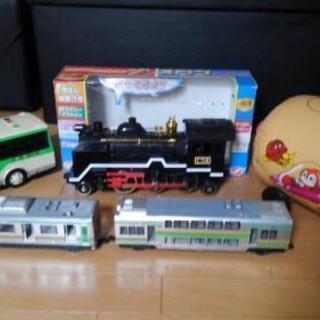 乗り物系大好きなお子様に！SLバス電車アンパンマン玩具