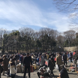 【新宿中央公園】フリーマーケット【都庁前】