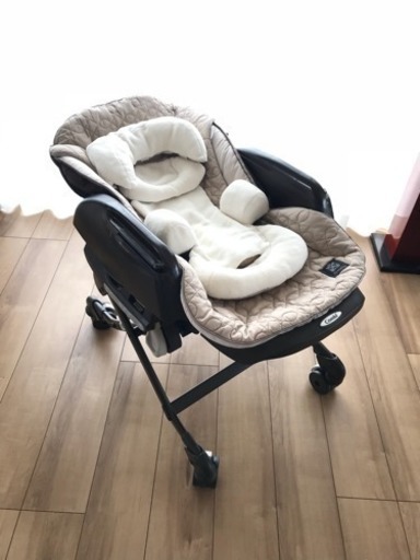 コンビ ネムリラ美品 近隣の方無料お届けいたします。