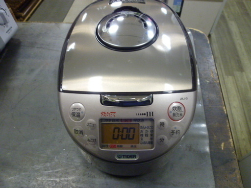 R 中古 TIGER IH炊飯器 （5.5合） ブラウン 土鍋コーティング 炊きたて JKJ-G100 2010年製