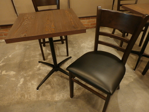飲食店向け イス テーブルセット テーブル1卓イス2脚 売ります ぷー 郡山の家具の中古あげます 譲ります ジモティーで不用品の処分