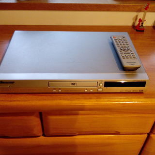 Pioneer　薄型DVDプレーヤー　DV−353　シルバー