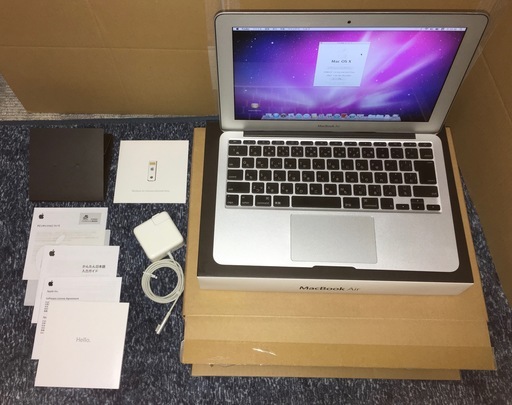 交渉中】MacBook Air (Late 2010)／11インチ【中古／ほぼ美品】（Apple 