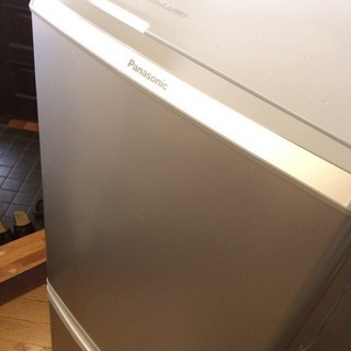 〈売却済〉【美品】高年式 Panasonic 冷蔵庫 NR-B147W - 家電