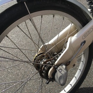 福岡 早良区 原 GIANT revive 20インチ自転車 背もたれ付き