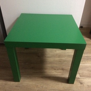 IKEA グリーン サイドテーブル