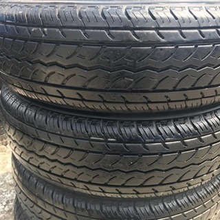 ハイエース用ノーマルタイヤ※交換※安い