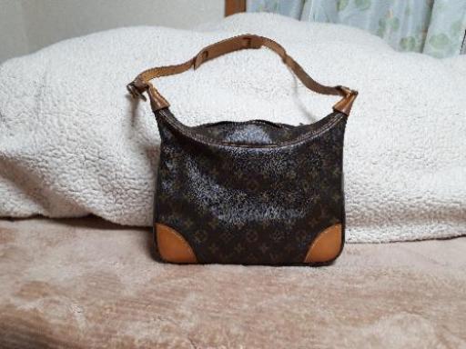 ルイヴィトンバック正規品です