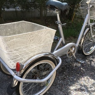 三輪自転車(スイングチャーリー)