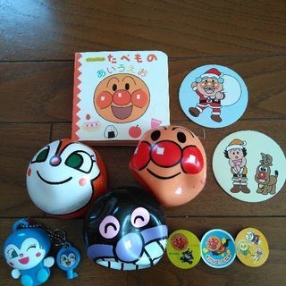 アンパンマン メダル セット 35枚1から15まであります。 BANDAI アンパンマン ピカじゃらメダルシューター 知育玩具