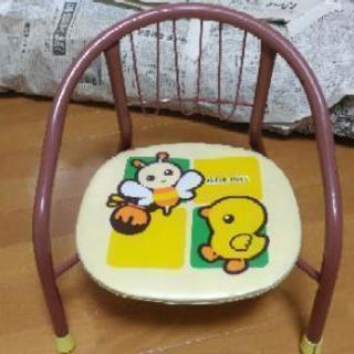 子供用パイプ椅子