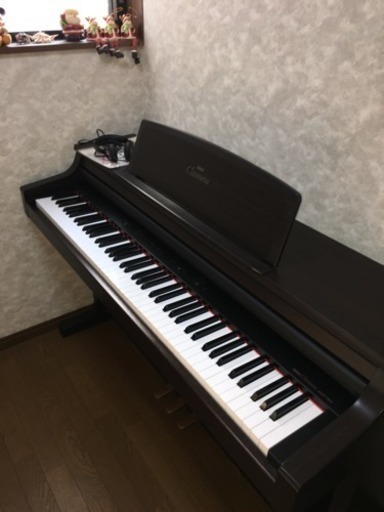 ヤマハクラビノーバ電子ピアノ