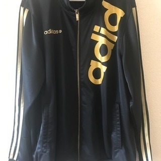 Adidas アディダス 黒金 ジャージ みやいる屋さん 幌平橋の服 ファッションの中古 古着あげます 譲ります ジモティーで不用品の処分 Adidas アディダス 黒金 ジャージ みやいる屋さん 幌平橋の服 ファッションの中古 古着あげます 譲ります ジモティーで不用品の処分