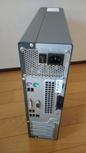 新品★富士通 コンパクトサーバー PRIMERGY MX130 S2 OSなし 新品☆富士通 コンパクトサーバー PRIMERGY MX130 S2 OSなし
