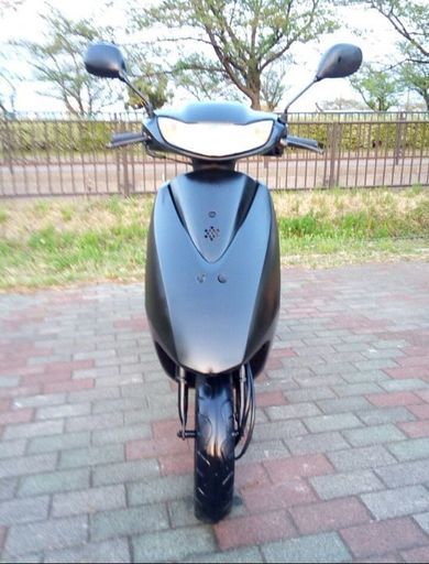 優れたエンジン、ホンダ、(Dio)、(AF62)、バッテリーは新品、バックタイヤは新品、フロントブレーキパッドは新品、バックブレーキはほぼ新品、エンジンオイルは新品、空冷バイクです。