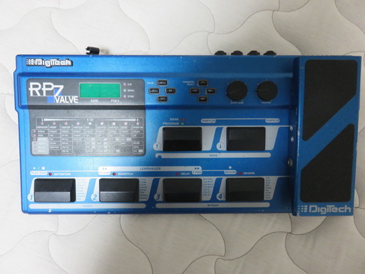 マルチエフェクター・デジテックRP7（値下げ交渉ある程度なら、、、）