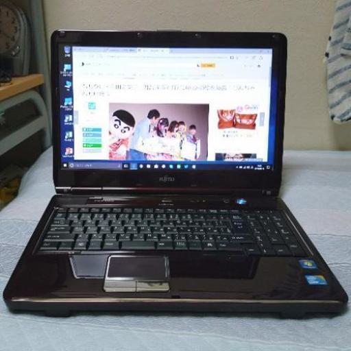 美品！クールなクリムゾンFMVNFG50C/4G/320GB/オフィス/アドビ他