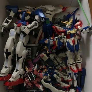 ガンダムプラモデル