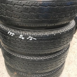 ハイエース/ホイール付ノーマルタイヤ