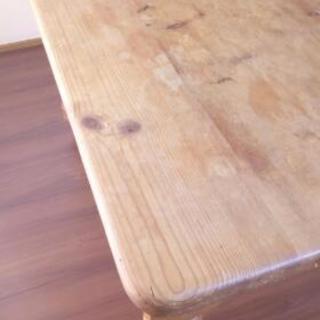 アンテークテーブル