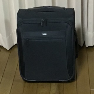 小型２輪ソフトスーツケース(ノートパソコン用ポケット付き) 機内持込可