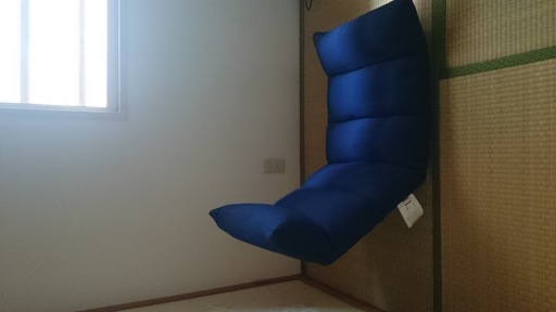 座椅子をお売りします