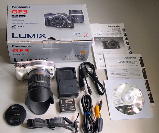 【完売】ミラーレス一眼カメラ Panasonic LUMIX GF3レンズセット