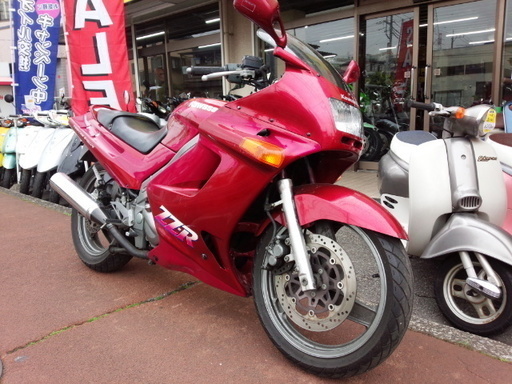 NO.1985 ZZR250 水冷4サイクル2気筒エンジン ☆彡