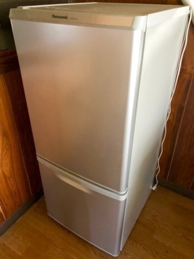 Panasonic 冷蔵庫 NR-B147W