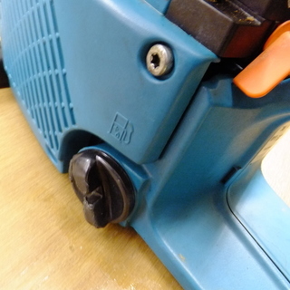 【引取限定 戸畑本店】マキタ　エンジンチェンソー　DE3435