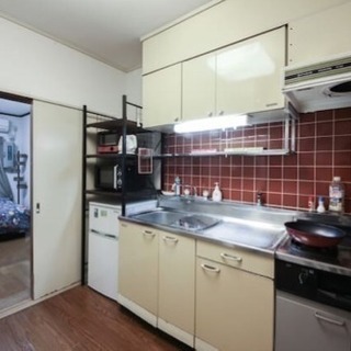 [激安] 40万円相当！新生活やAirbnbに最適。家具家電一式売ります。