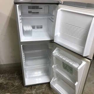 在庫入れ替え価格 安心の3か月保証 配達・設置OK】アクア 137L 2ドア