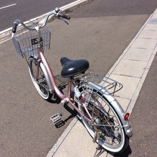 整備済中古ブリヂストン２２インチ小柄な方タイヤ新品