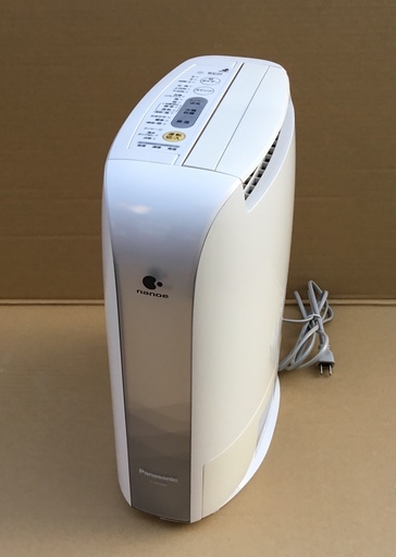 超美品＞パナソニック・デシカント方式除湿乾燥機 シルバー F-YZHX60