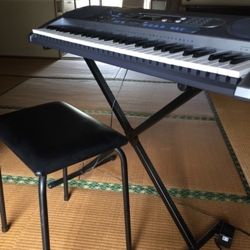 ★お譲り先決定★【CASIO】光ナビゲーション ピアノ