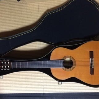 新同 スペイン製 単板 クラシックギター
