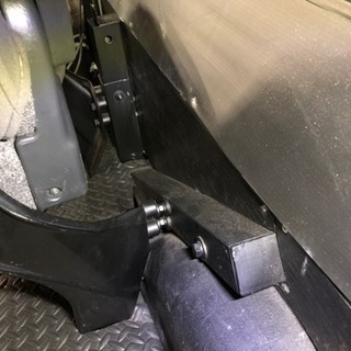 ミラウォークスルーバン右跳ね上げセカンドシート